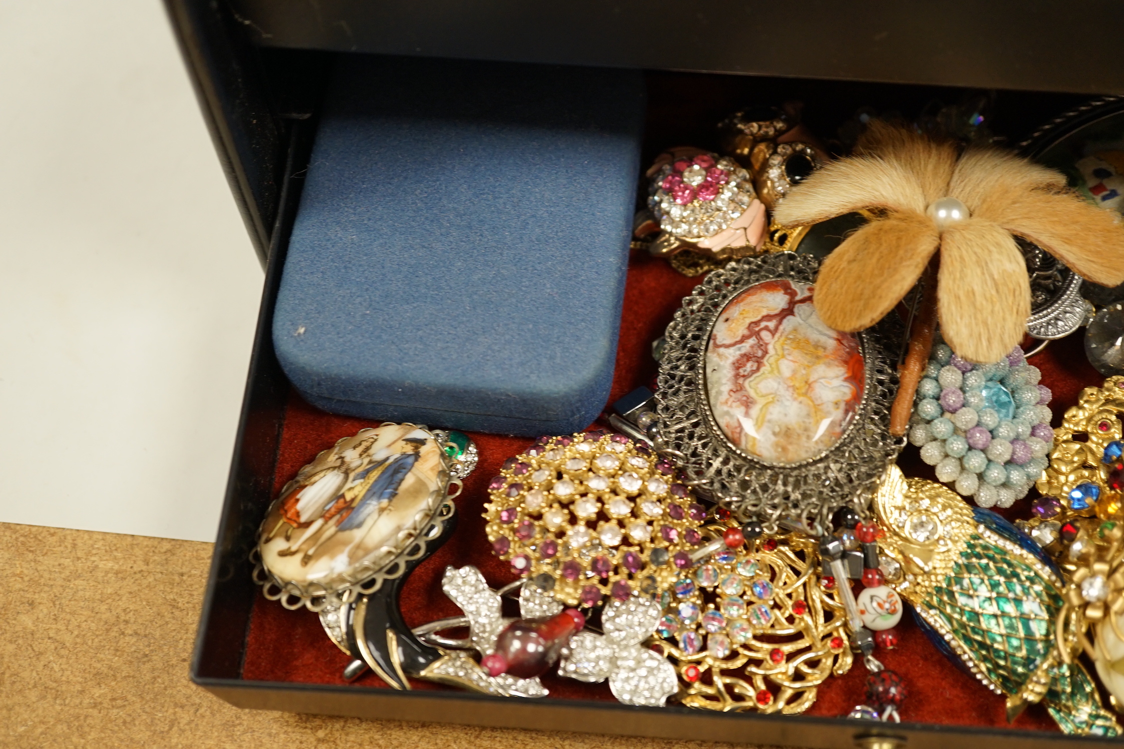 A large quantity of mixed costume jewellery.